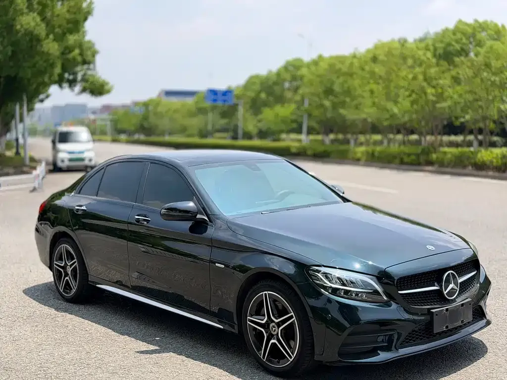 Mercedes-Benz C-Class — фото 8