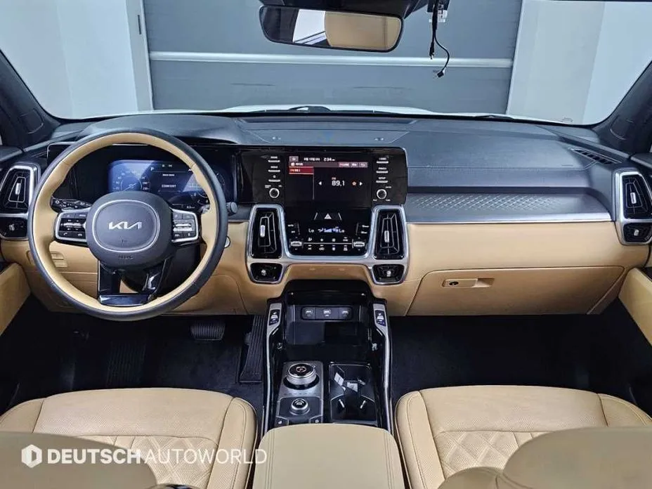 Kia Sorento — фото 10
