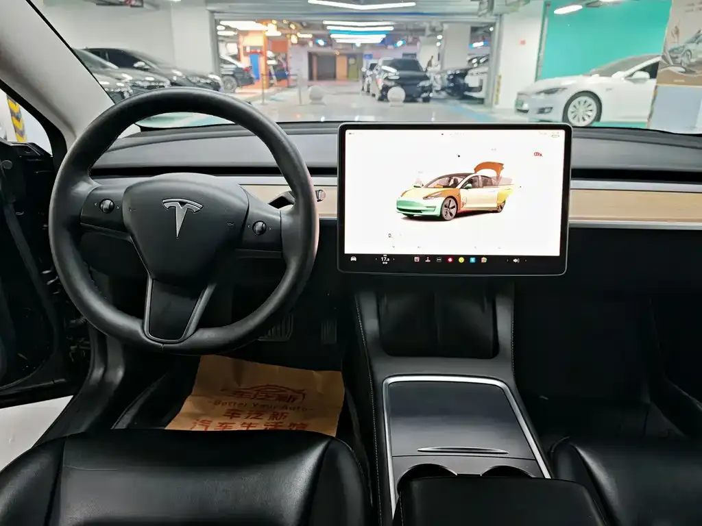 Tesla Model 3 — фото 6