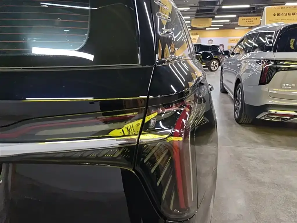 Hongqi HS7 PHEV 2024 из CN, фото 4