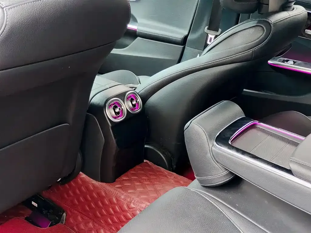 Mercedes-Benz C-Class New Energy 2022 из CN, фото 2