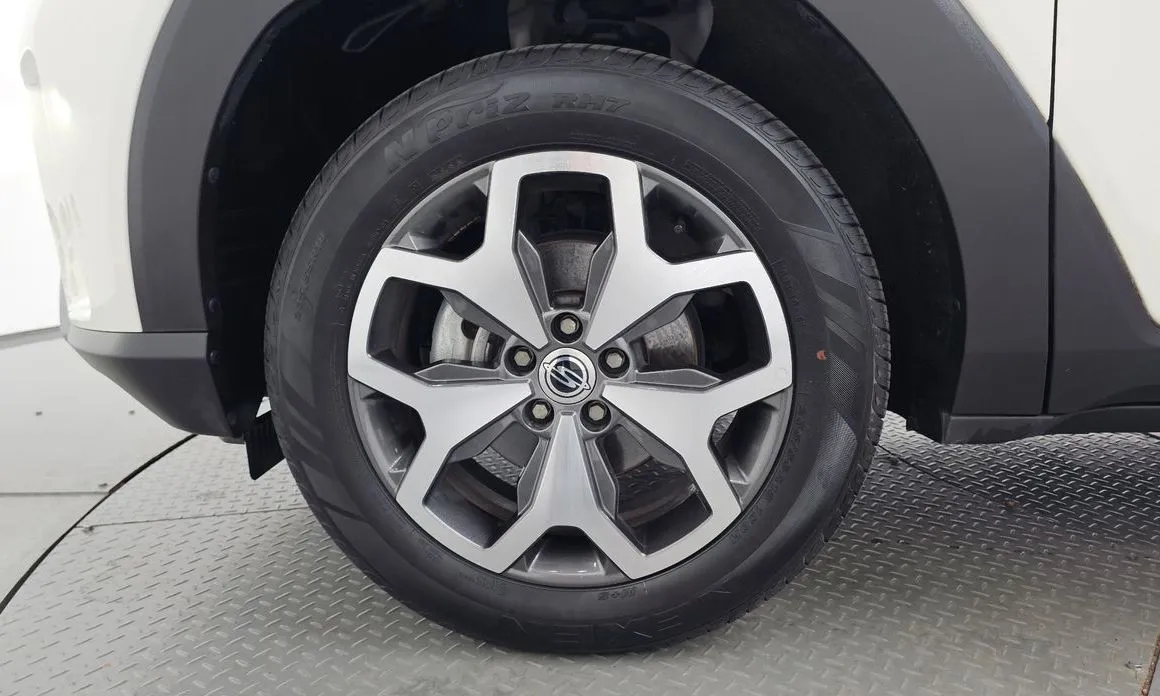 KG Mobility (Ssangyong) Torres — фото 3