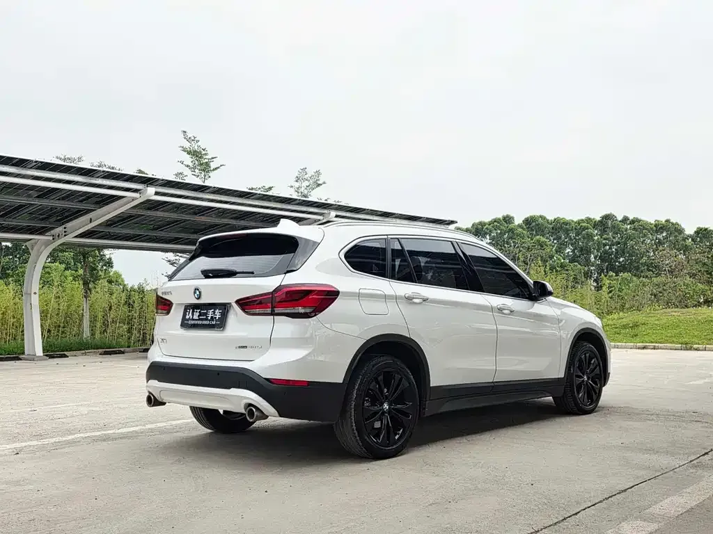 BMW X1 2021 из CN, фото 4