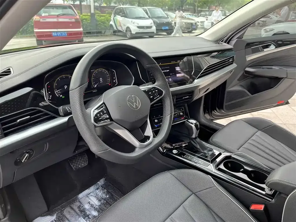 Volkswagen Passat — фото 2
