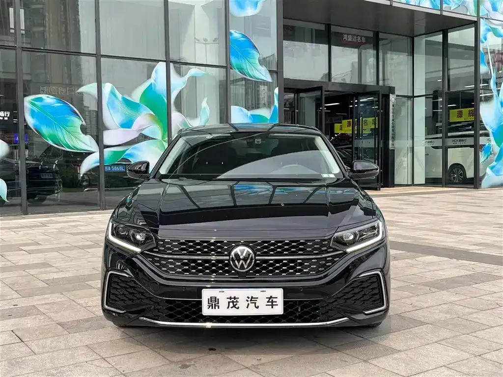Volkswagen Passat — фото 7