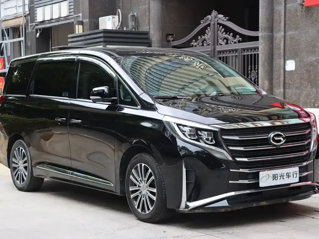 GAC Motor Trumpchi M8 — фото 10