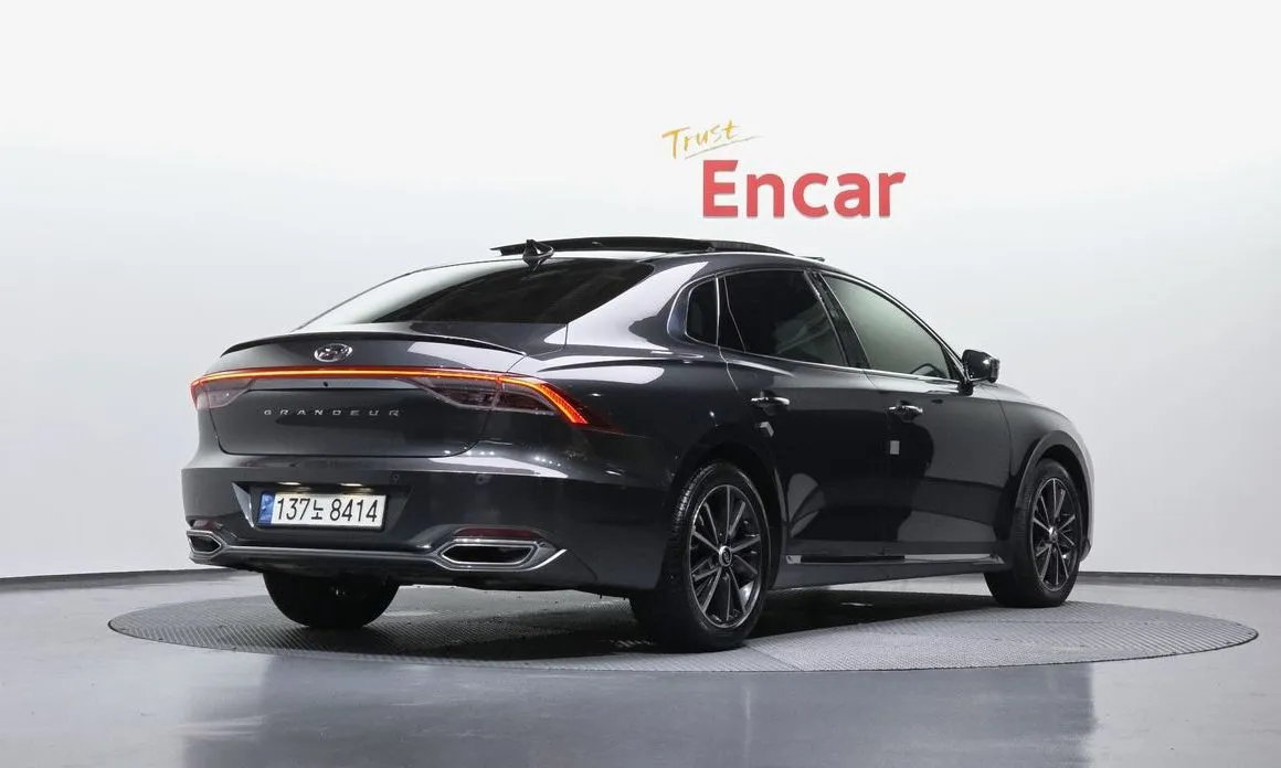 Hyundai Grandeur 2022 из KR, фото 2