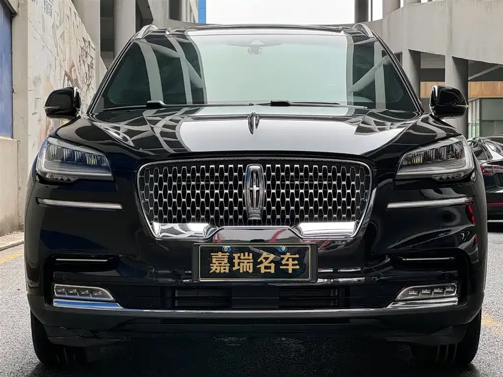 Lincoln Aviator — фото 2