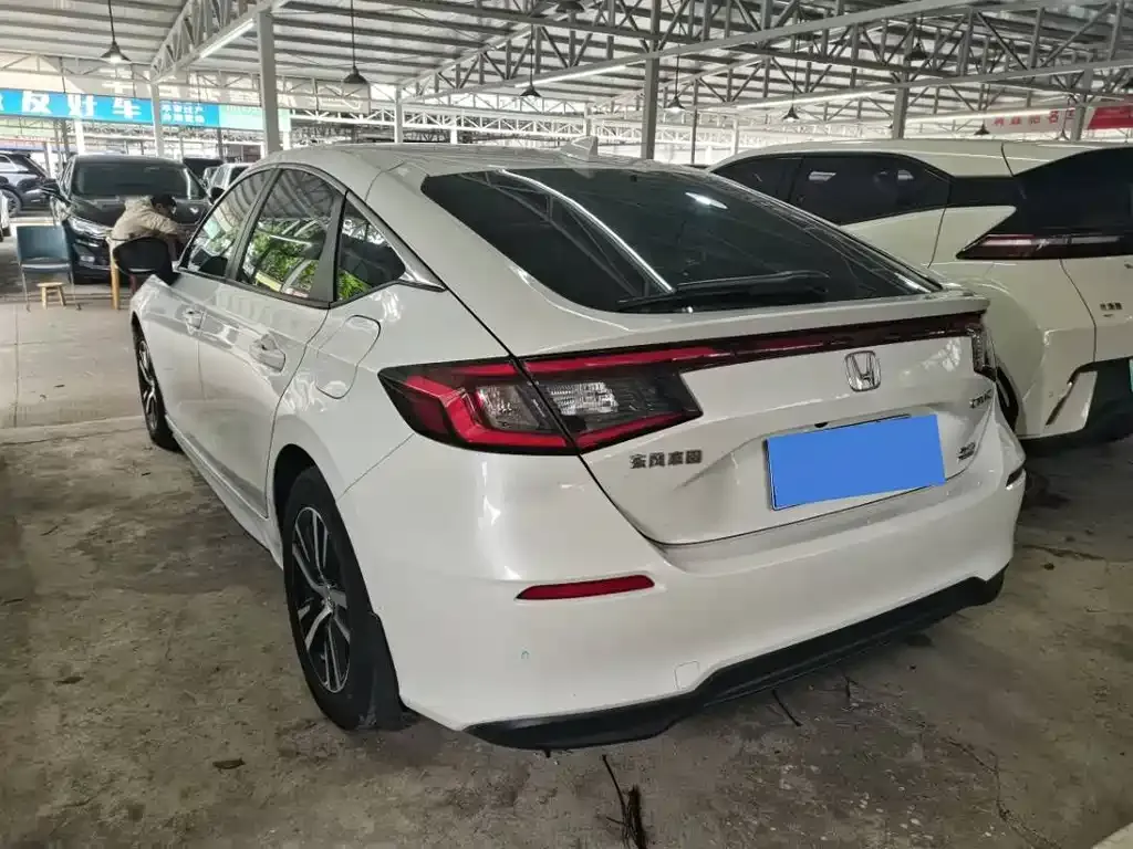 Honda Civic — фото 3