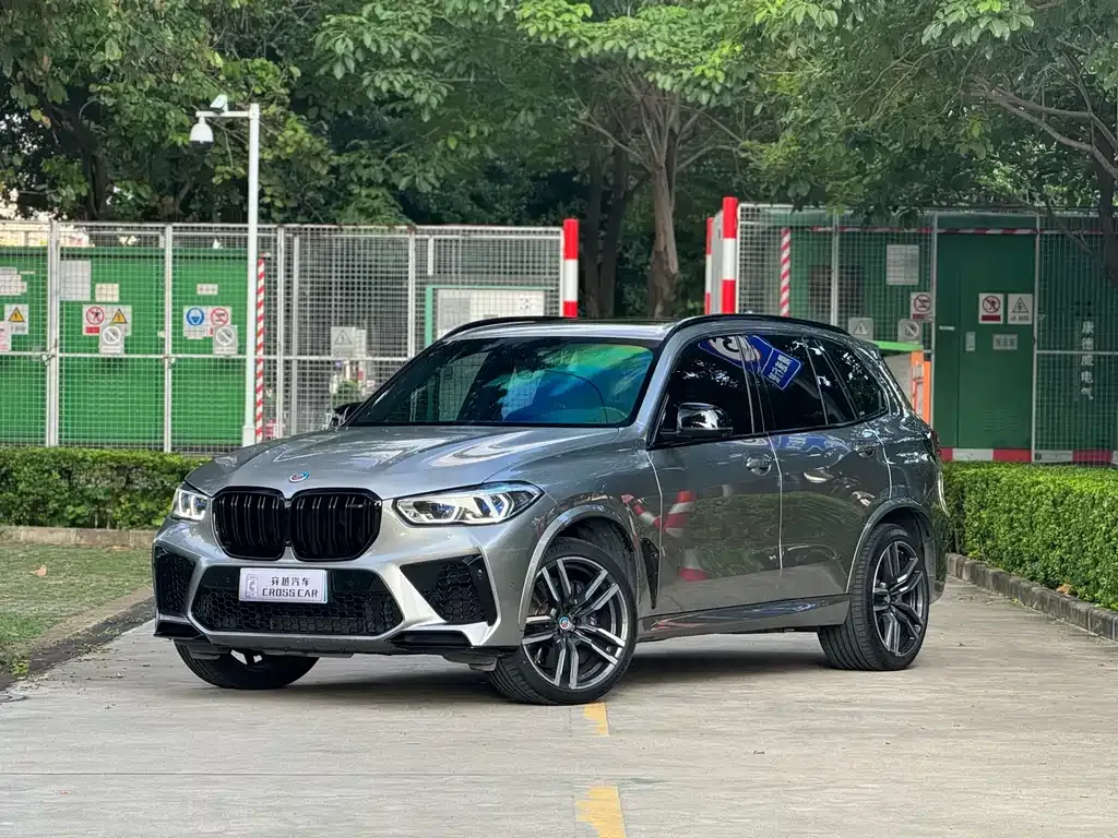 BMW X5 M