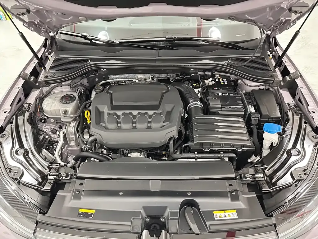 Volkswagen Passat — фото 9