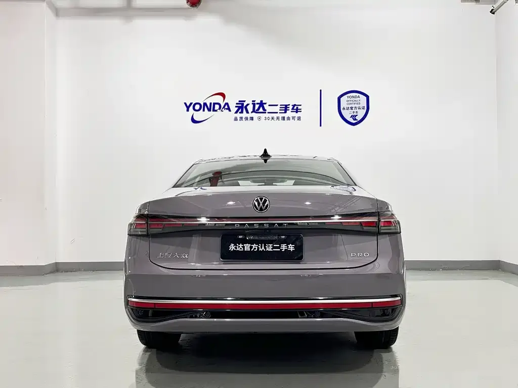 Volkswagen Passat — фото 2