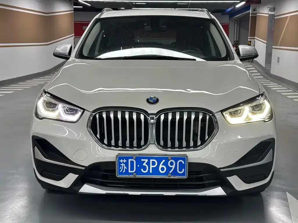 BMW X1 2022 из CN, фото 8