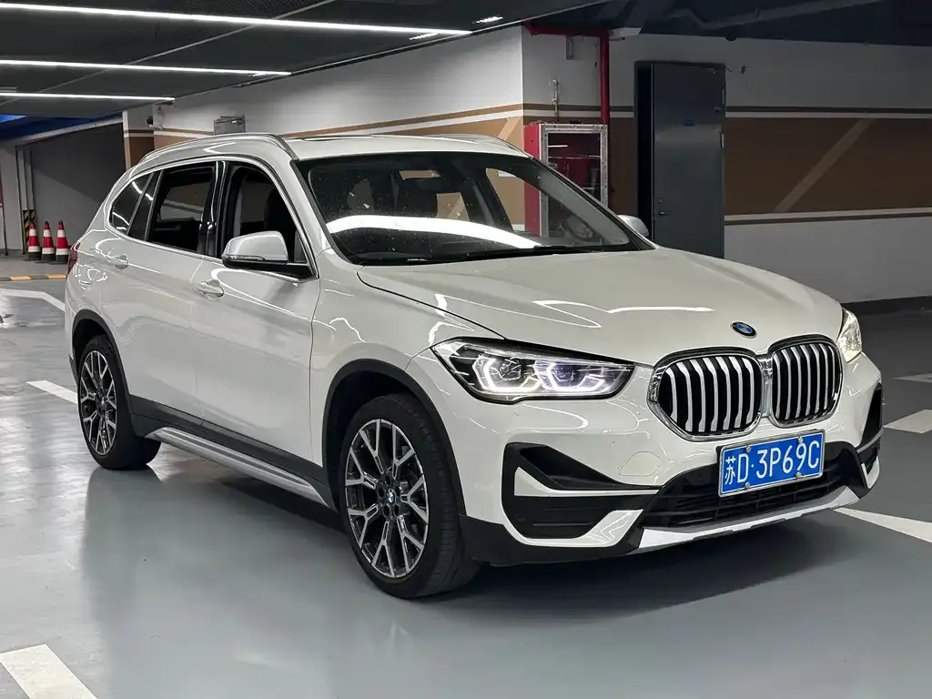 BMW X1 2022 из CN, фото 2