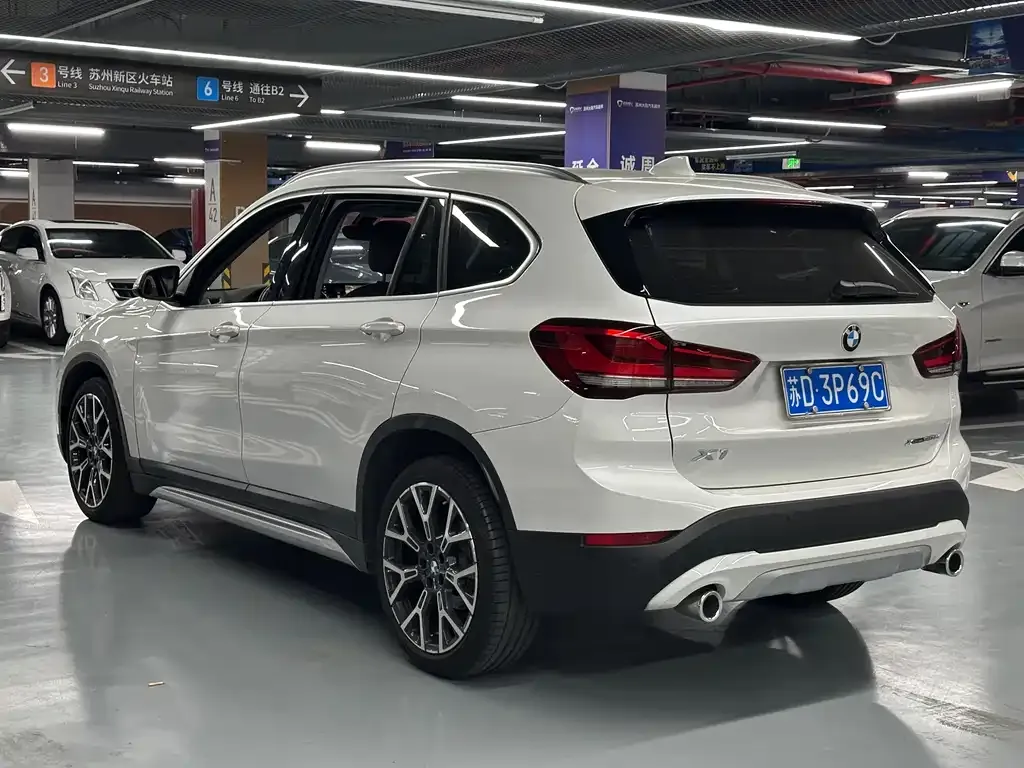 BMW X1 2022 из CN, фото 3