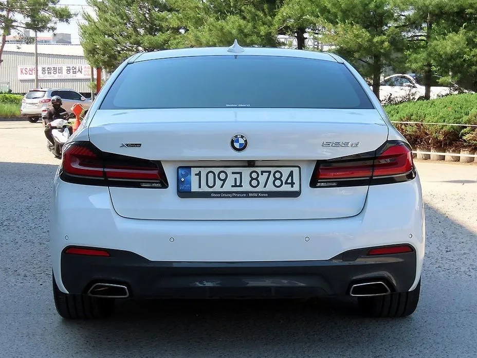 BMW 5-Series 2021 из KR, фото 5