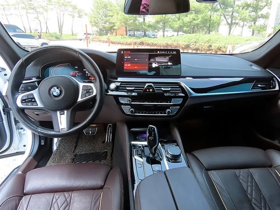 BMW 5-Series 2021 из KR, фото 7