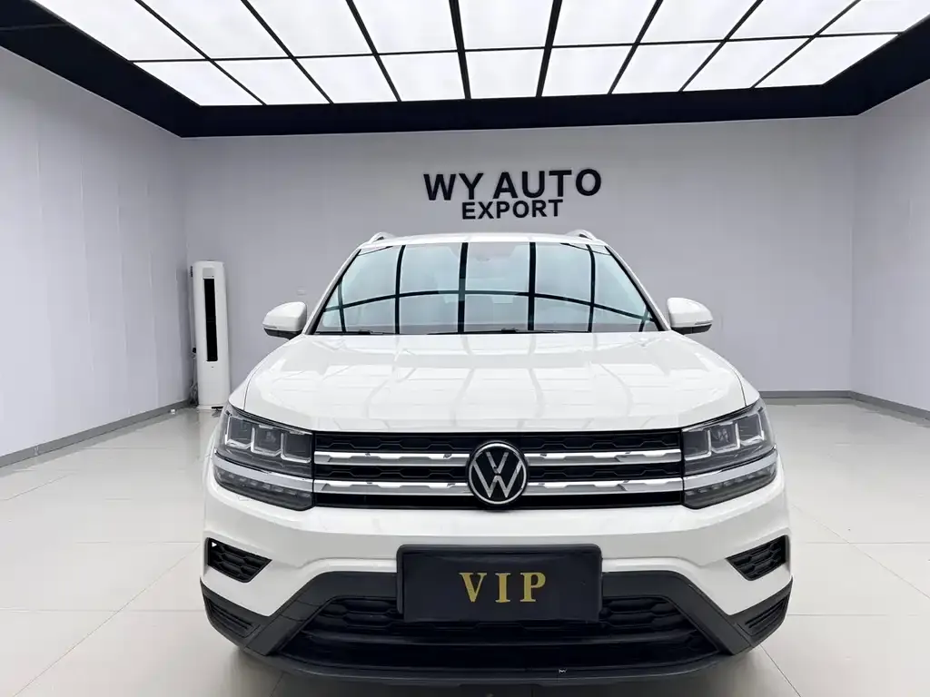 Volkswagen Tharu — фото 3