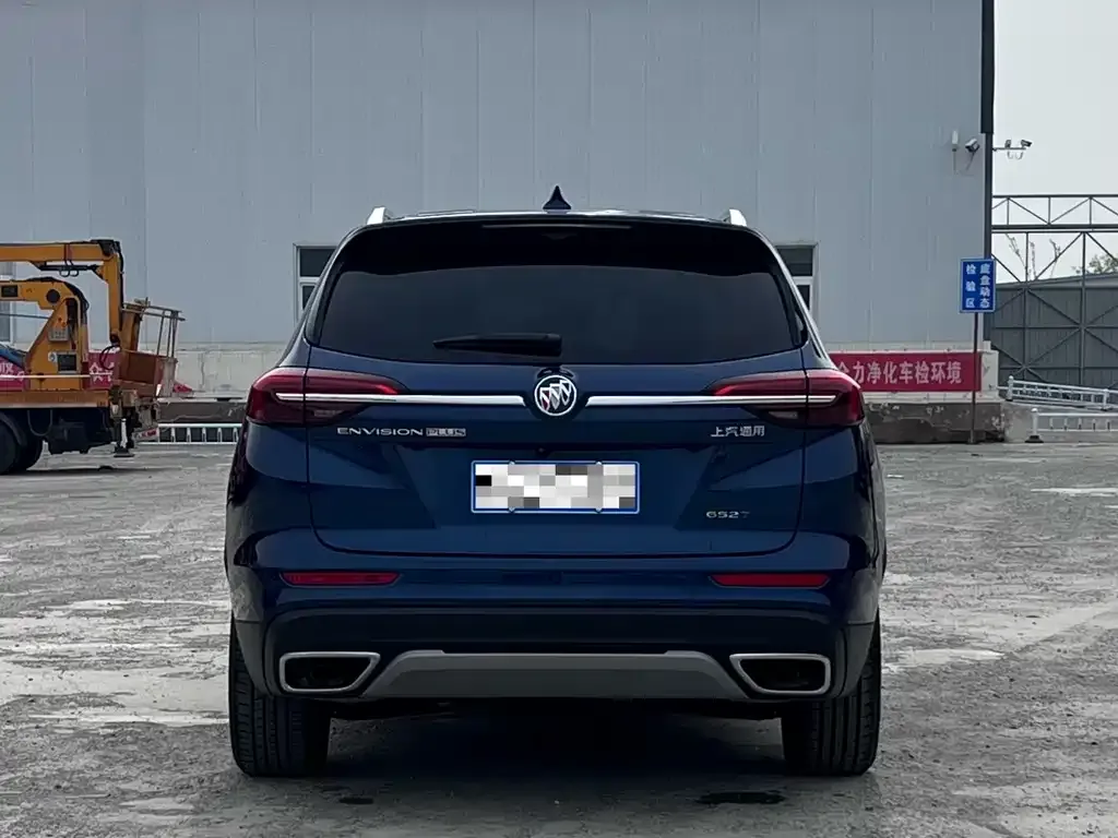 Buick Envision Plus — фото 2