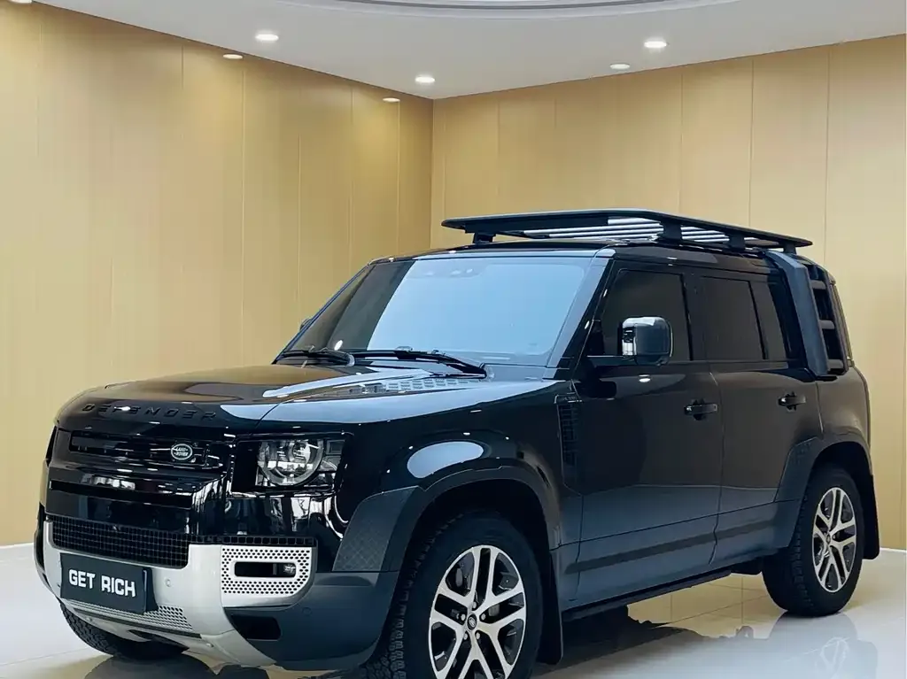 Land Rover Defender — фото 1