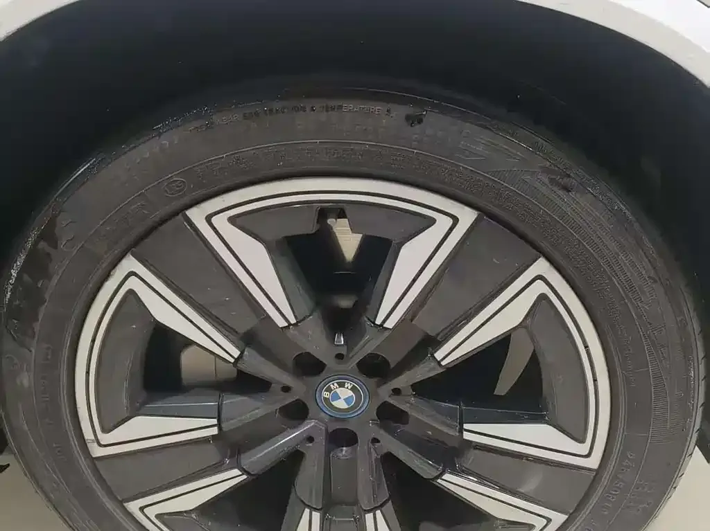 BMW iX3 2023 из CN, фото 6