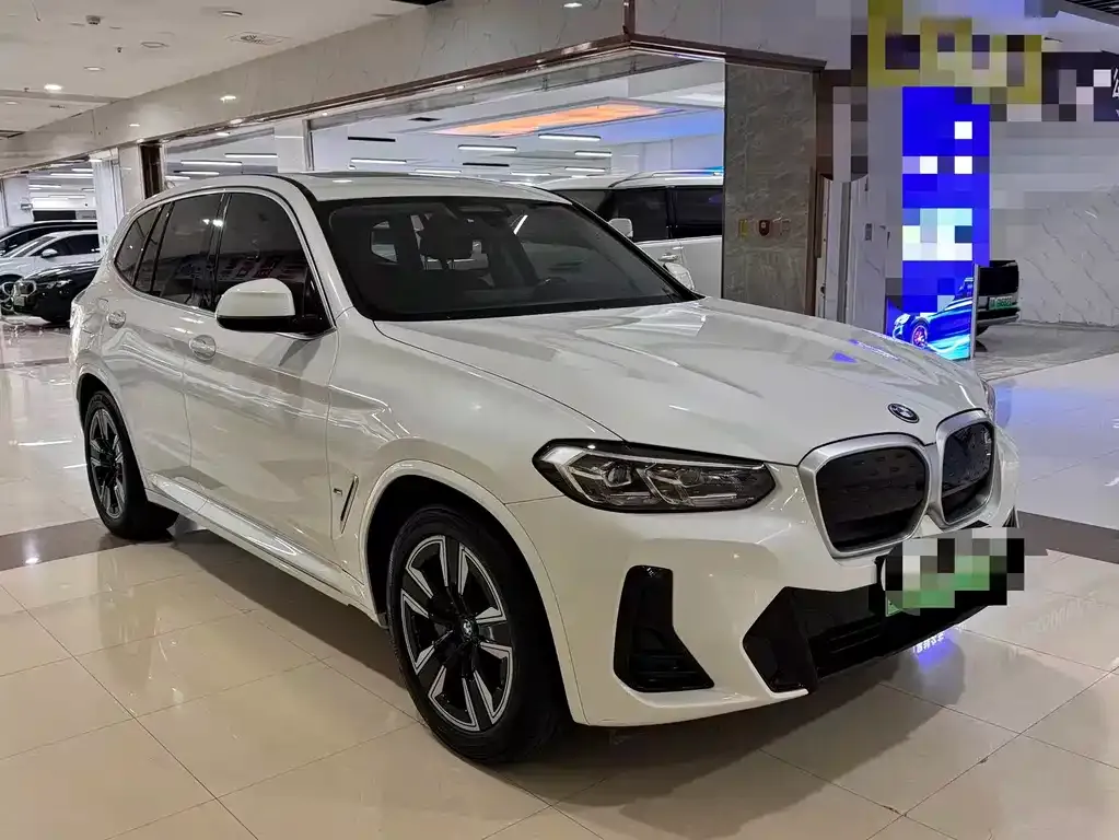 BMW iX3 2023 из CN, фото 8