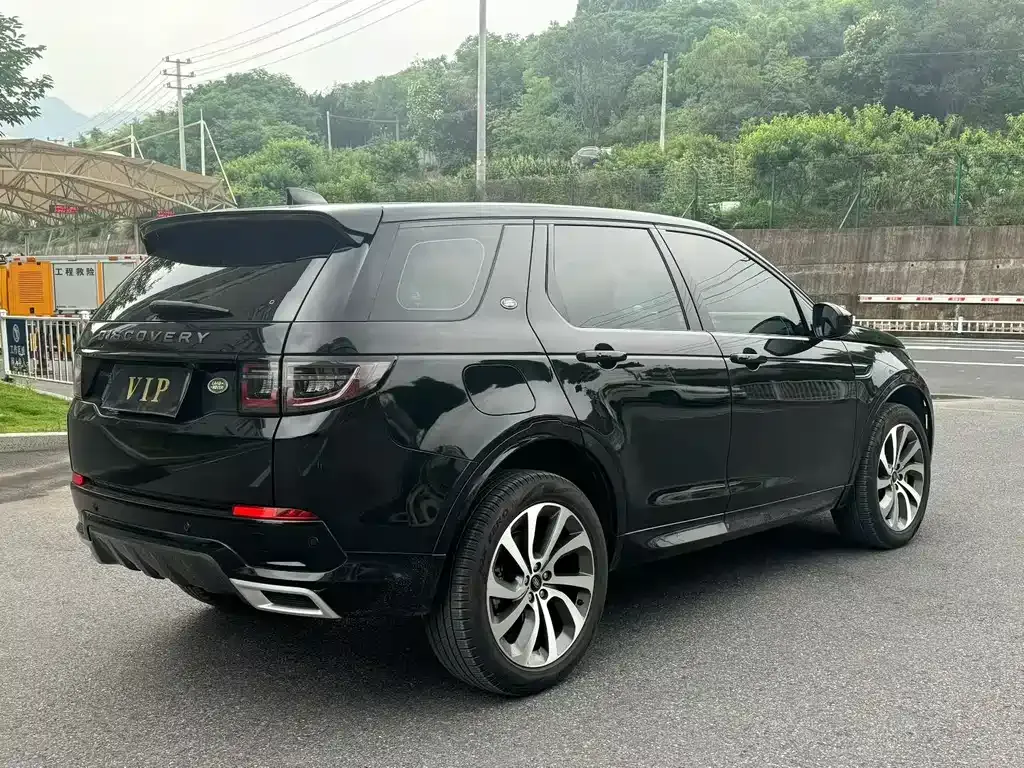 Land Rover Discovery Sport — фото 9