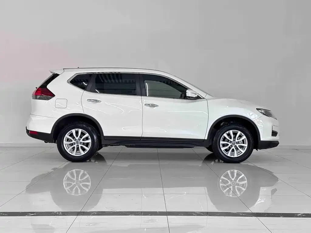 Nissan X-Trail 2024 из CN, фото 4
