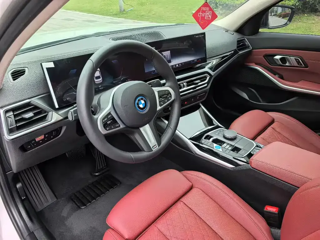 BMW i3 2024 из CN, фото 5