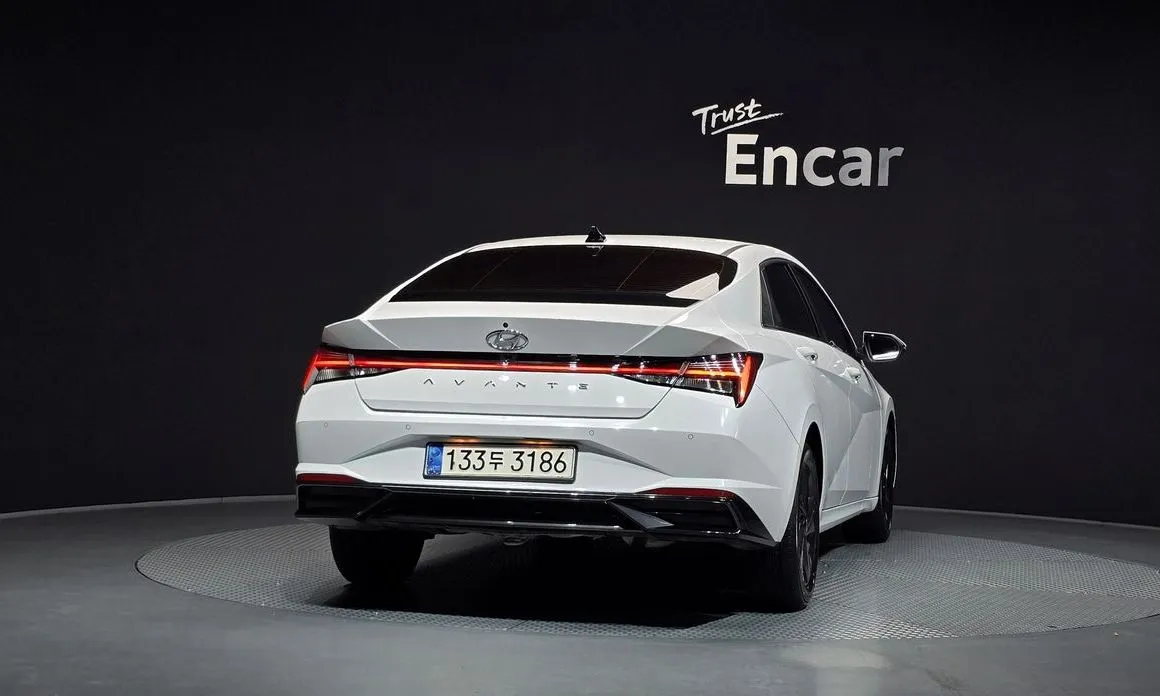 Hyundai AVANTE — фото 2