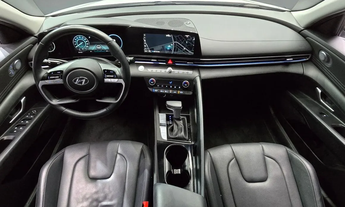 Hyundai AVANTE — фото 7