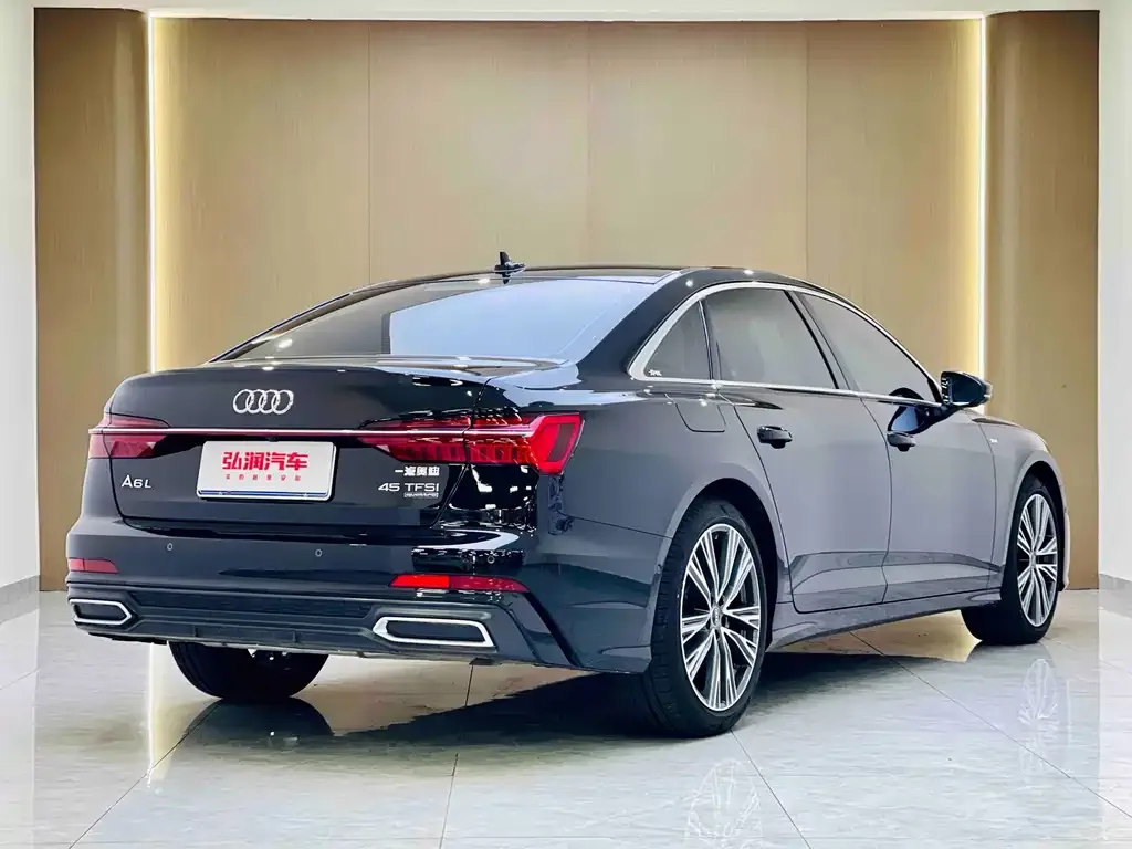 Audi A6L — фото 3