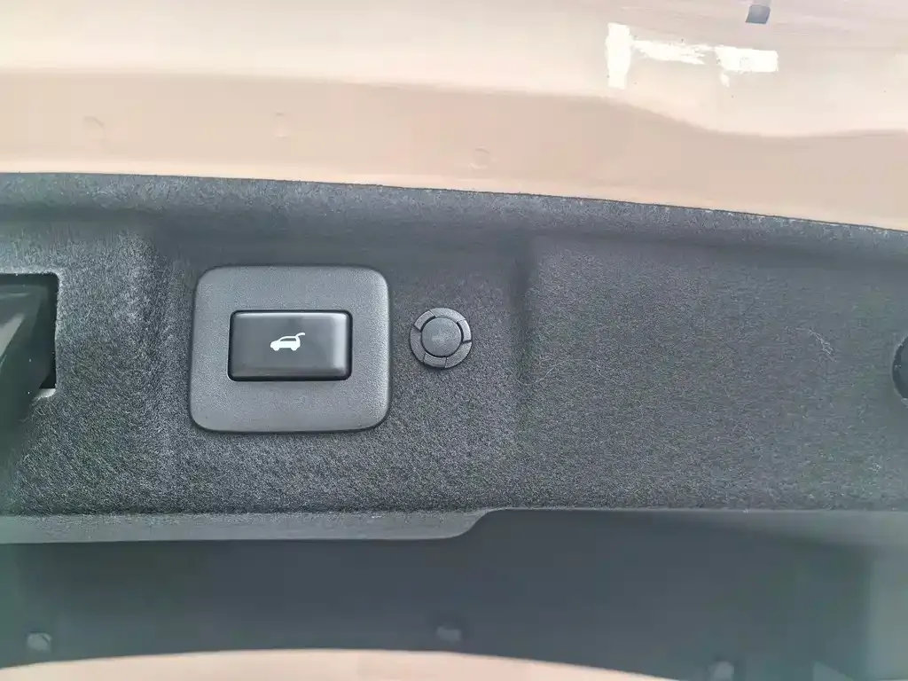 Nissan N7 2025 из CN, фото 3