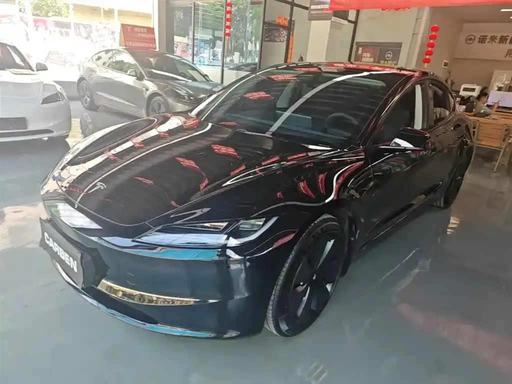 Tesla Model 3 — фото 8