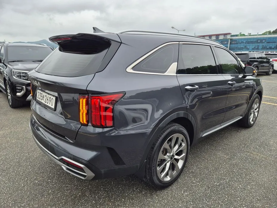 Kia Sorento 2023 из KR, фото 9