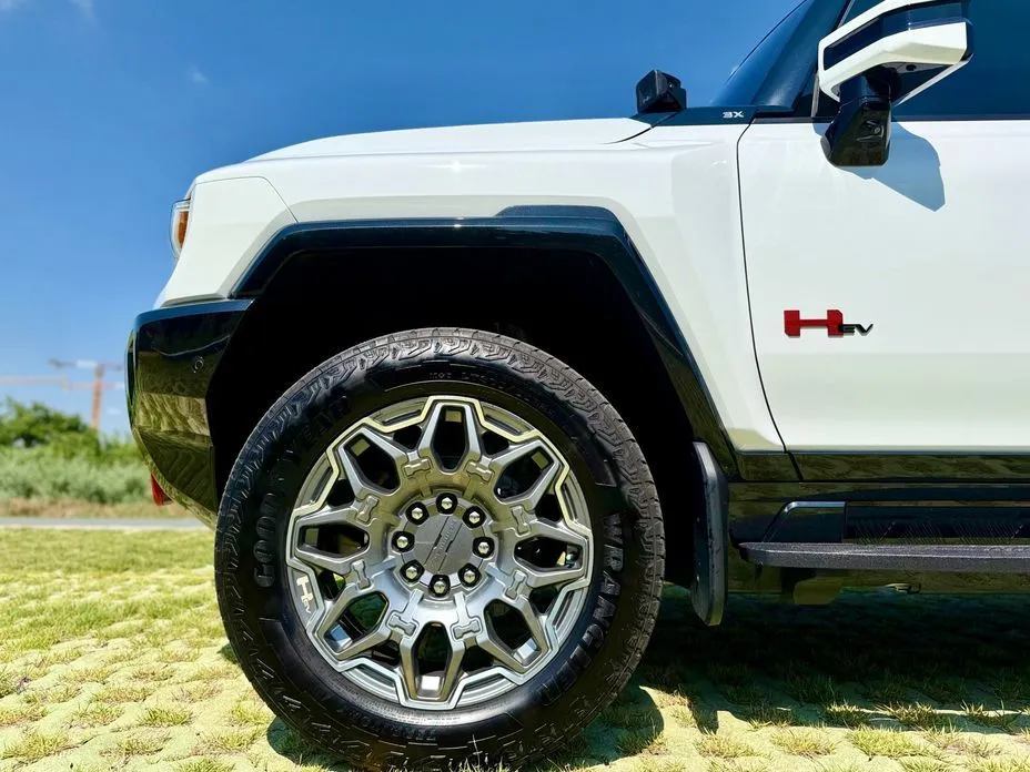 GMC Hummer EV 2024 из KR, фото 7
