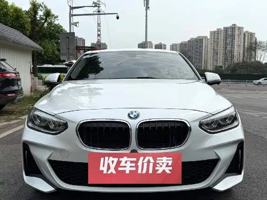 BMW 1 Series — фото 1