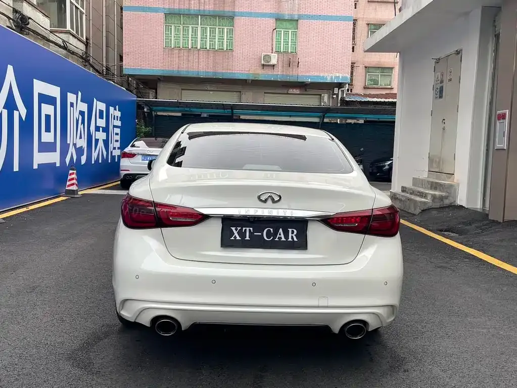 Infiniti Q50L 2023 из CN, фото 6