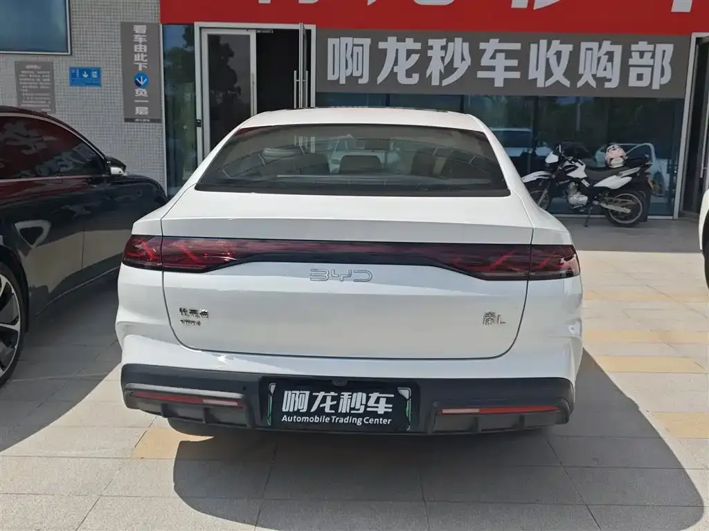 BYD Qin L — фото 5