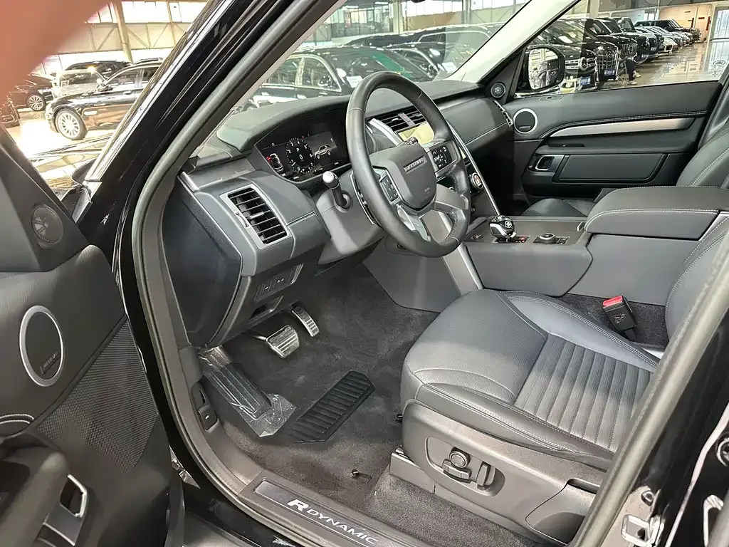 Land Rover Discovery — фото 10