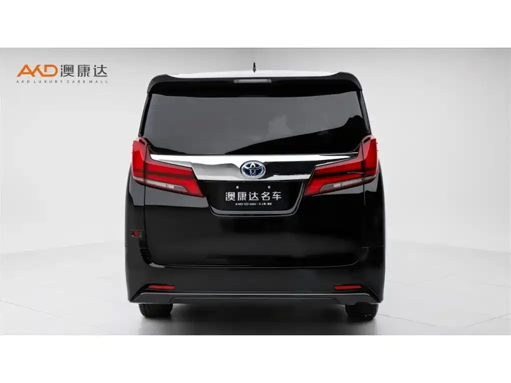Toyota Alphard — фото 7