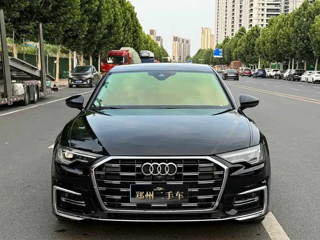 Audi A6L — фото 10