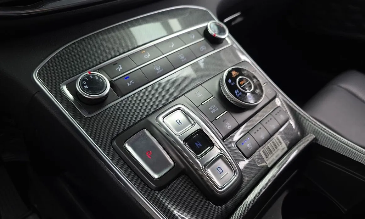 Hyundai Santafe — фото 3