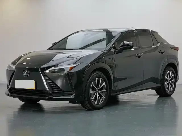 Lexus RZ