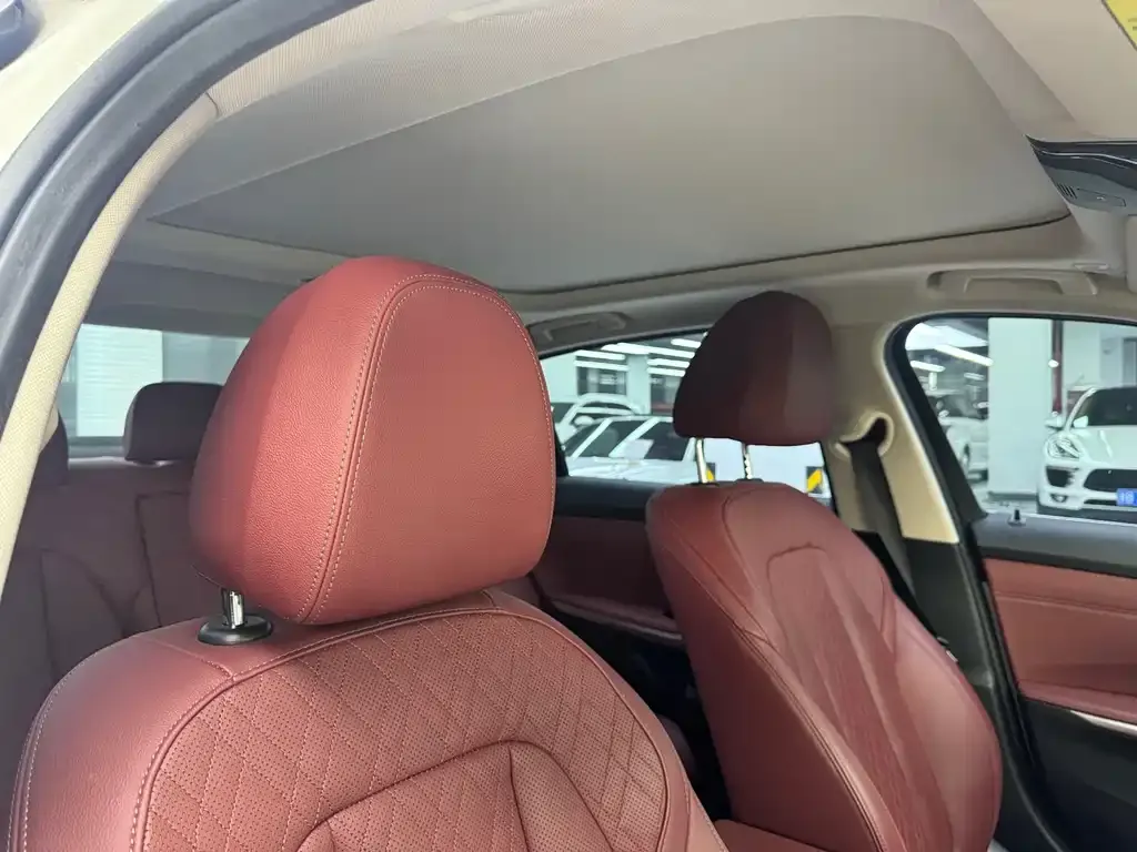 BMW i3 2024 из CN, фото 5