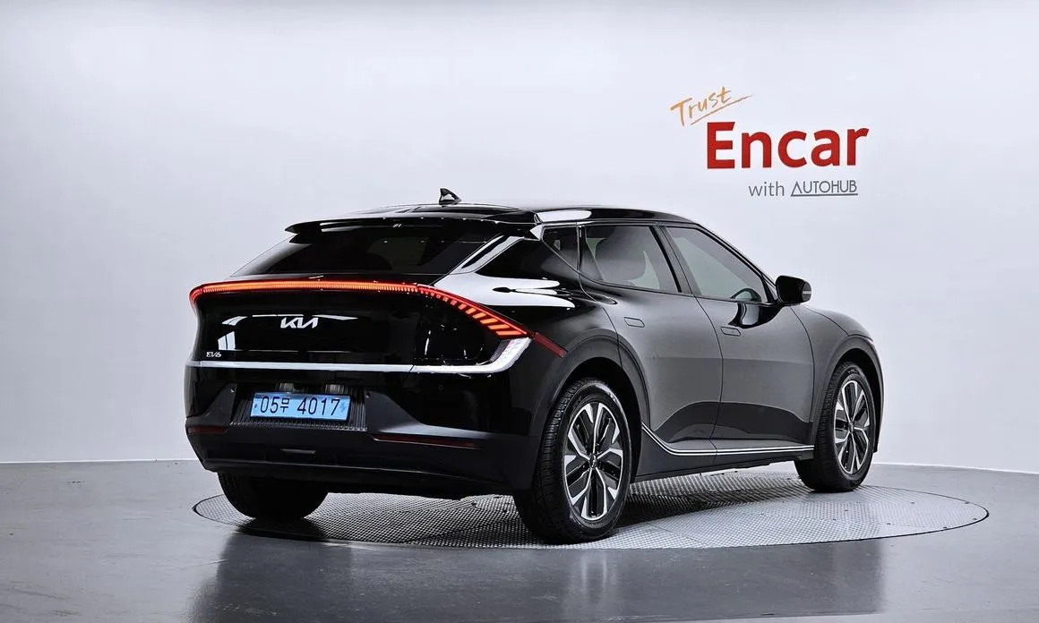 Kia EV6 2023 из KR, фото 3