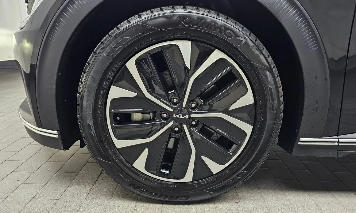 Kia EV6 2023 из KR, фото 7