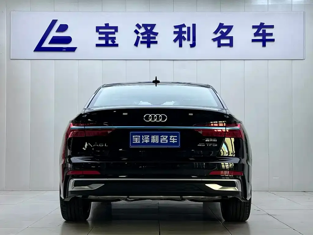 Audi A6L — фото 3