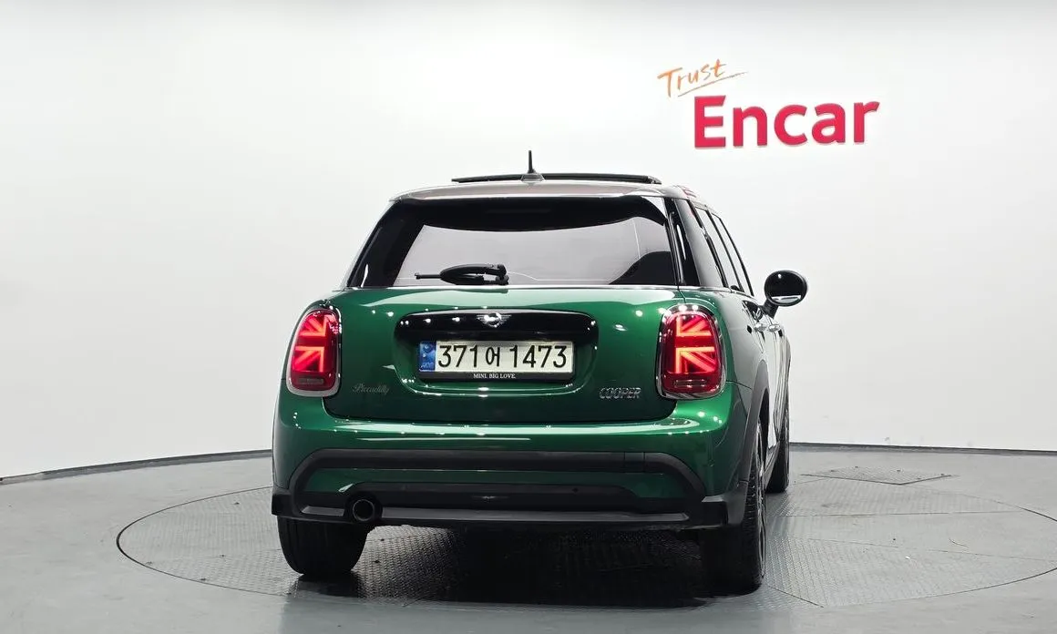 Mini Cooper 2022 из KR, фото 8