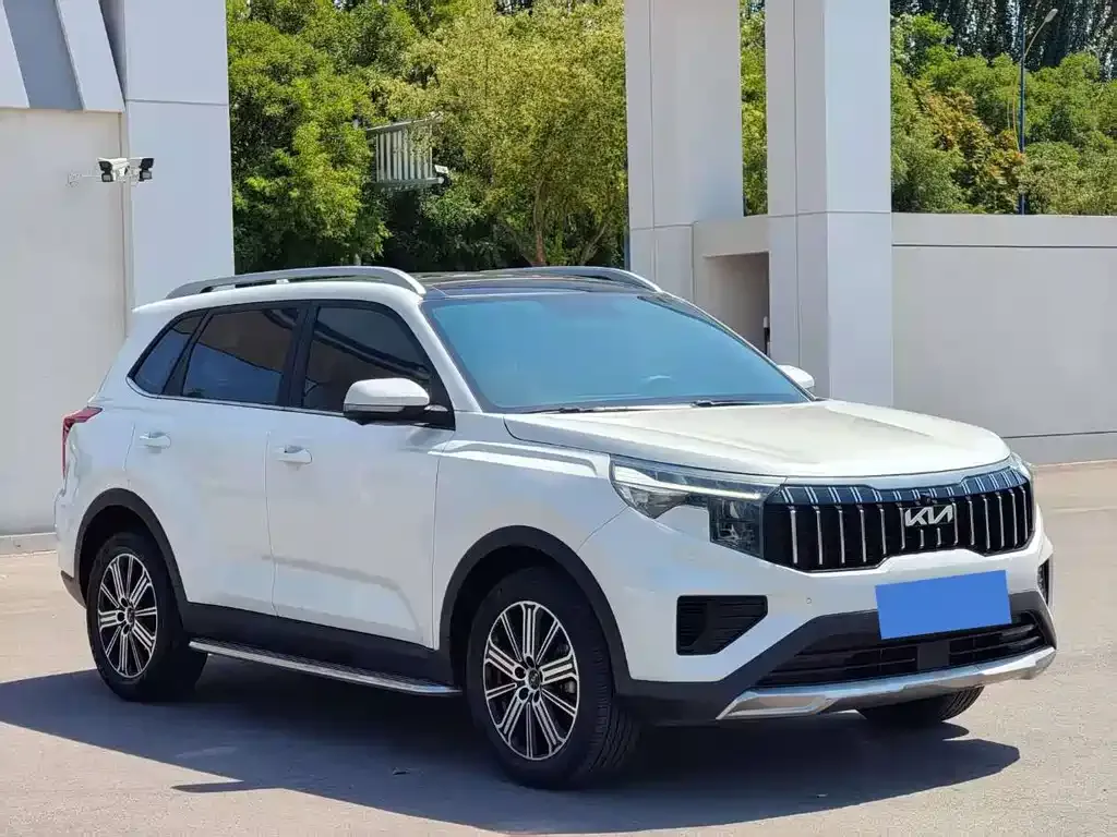 Kia Sportage 2023 из CN, фото 8